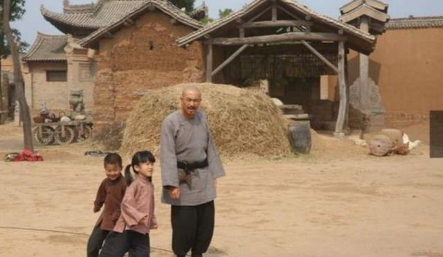 白鹿原：四六厄运弥漫白鹿村，白家三男一女中招，唯有牛犊幸免