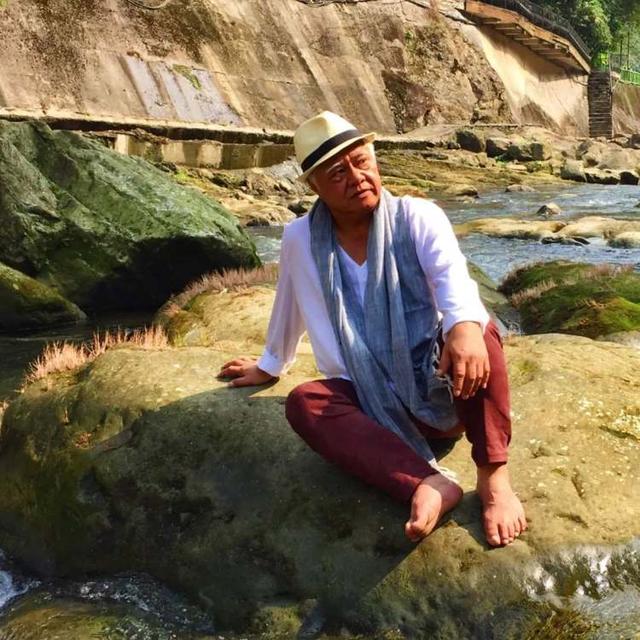 我最爱的歌手，今年73岁