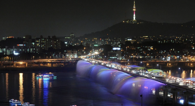 亚洲第一桃色大国：韩国风俗业越扫越黄，每年嫖资达200亿美元