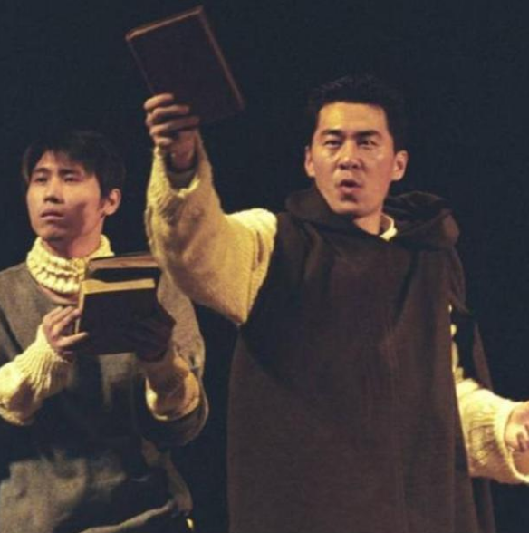 “老实人”陈建斌的负心往事，和他交往的4个女神