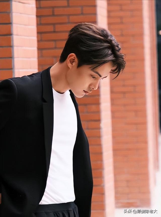 马天宇5岁丧母，16岁辍学北漂，身上仅有七毛，走红后被说耍大牌