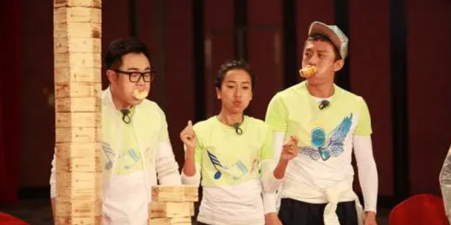 “黑美人”吉克隽逸的成名史:卖惨、炫富、插足他人感情