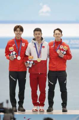 目标人物(亚冬人物｜宁忠岩：下一个目标——冬奥会金牌)