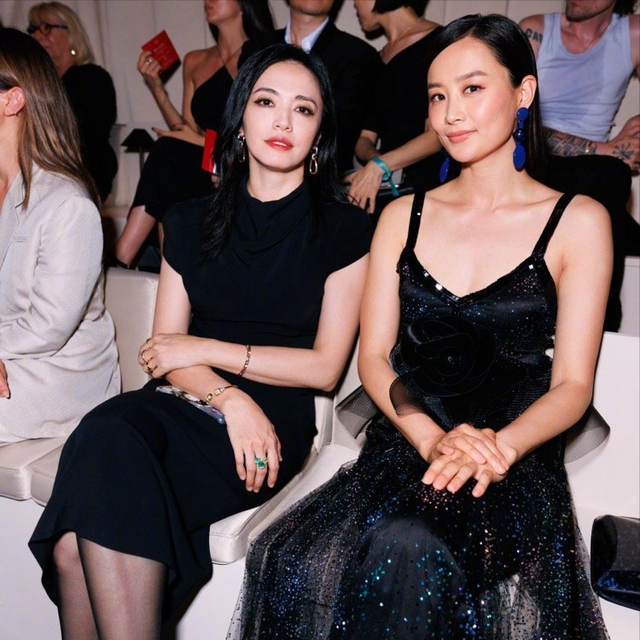 因生不出孩子被踢出豪门，二婚后却儿女双全，这次她终于扬眉吐气