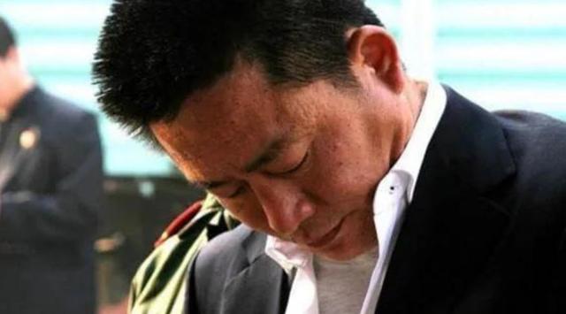 宋留根：祸害郑州10余年，死刑前，为了解除百姓恐惧，游街示众