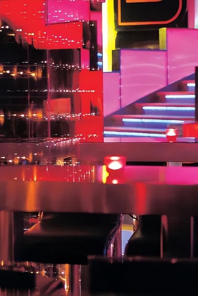 酒吧,夜总会,夜店,会所的区别