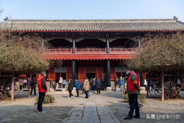 走进孔府与孟府，差距不是一般的大，难怪都喜欢当老大