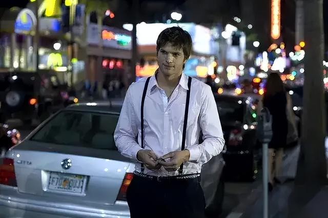 美国大尺度“三级片”《蔓延》剧情层层递进，看完直呼过瘾！