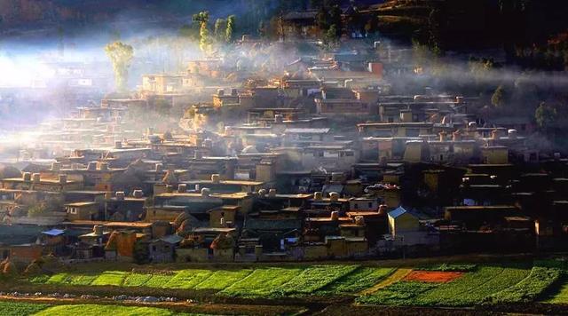 云南神秘消失的七大古国，看看你是哪国后裔？