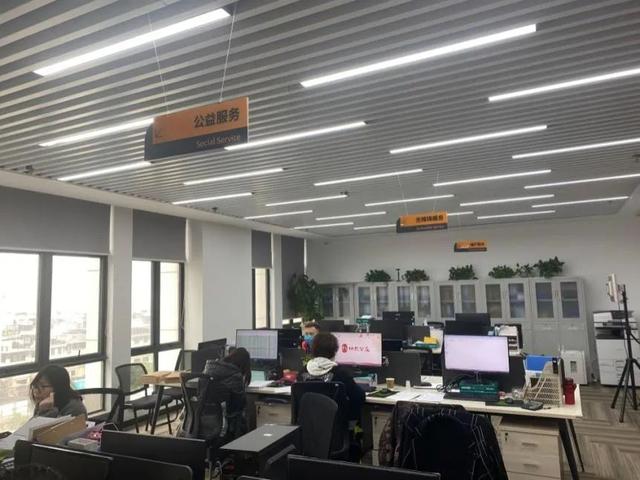 “曾经我也想过一了百了”