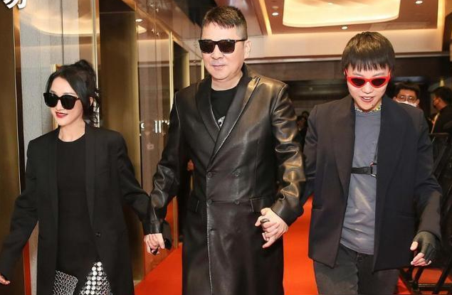 “老实人”陈建斌的负心往事，和他交往的4个女神