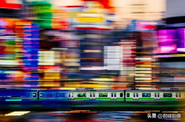 周杰伦新歌MV，除了音乐，让摄影师们沉醉的还有绚烂色彩