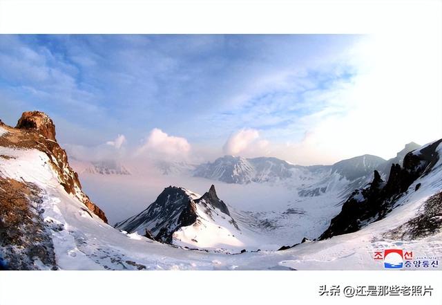 朝鲜的白头山 也就是中国的长白山