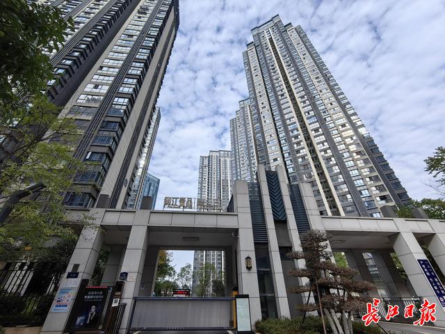 钱交了近两年家中暖气片仍“冷冰冰”，居民盼“暖冬”