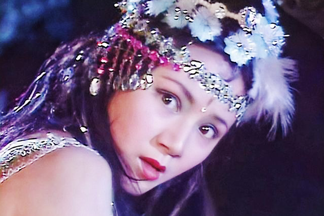 金鼻白毛老鼠精：妥协，说明曾经抗争过