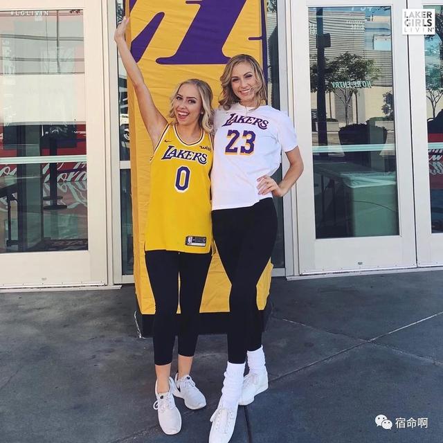 LakerGirls~湖人啦啦队是NBA最受欢迎的啦啦队之一