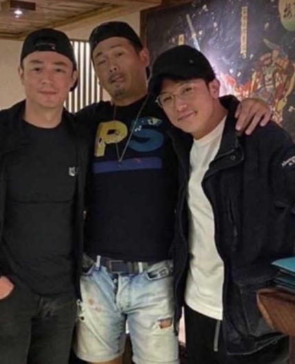 40岁霍建华变大饼脸，发福成油腻大叔，44岁林心如状态却如少女