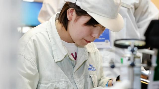 听铁西人讲劳模故事！第113期讲述90后电子制造行业焊接女冠军——汤瑶