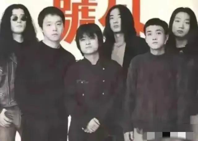 窦唯新专辑遇冷：是音乐的曲高和寡，还是时代的选择？