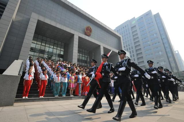 海淀法院少年法庭：薪火相传的希望之路