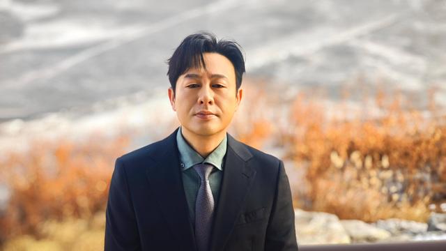 女演员自曝被前任殴打、拍性爱视频,细节指向张颂文,网友破案