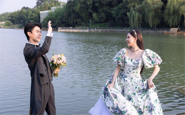 《温德瑞拉日记》黑莲花女主稳准狠拿捏傻白甜霸总，这是黑童话？