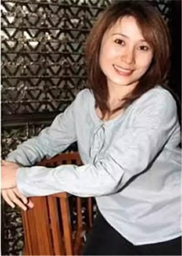 还记得《少林寺》钟情李连杰的牧羊女白无瑕吗?