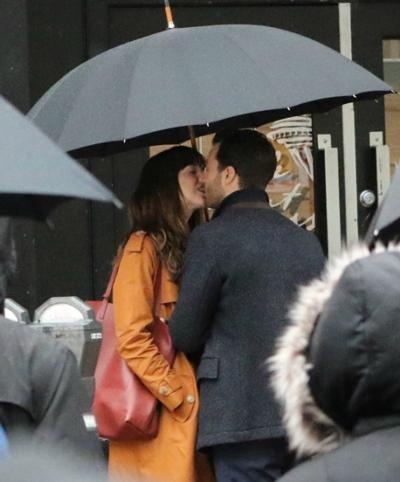 《五十度灰》续集高清无码路透照来了，未成年请慎点！