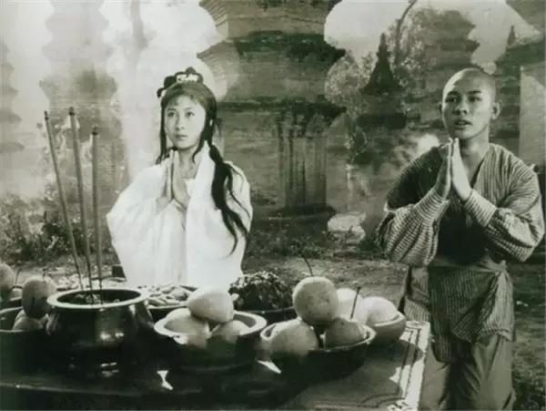 还记得《少林寺》钟情李连杰的牧羊女白无瑕吗?