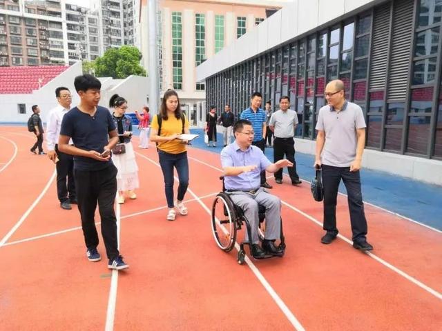 “曾经我也想过一了百了”