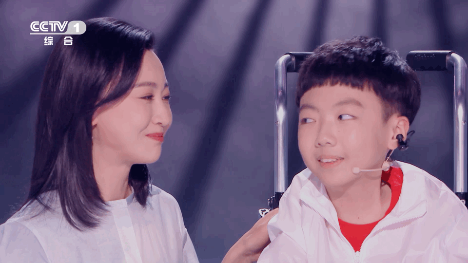 肺活量仅同龄人五分之一!11岁罕见病男孩唱这首20字的小诗太有生命力