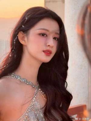 将军在上王楚然(王楚然)