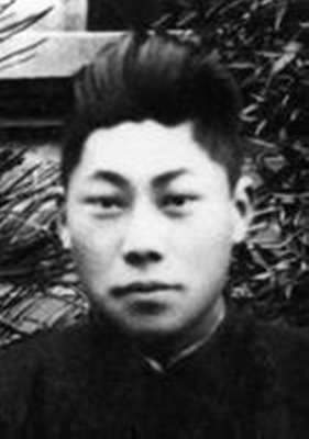 丁默邨简介(“76号”杀头魔头李士群和丁默邨，为何对一名报社主编，动了非杀不可的杀机？)