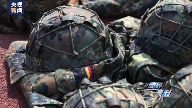 世界周刊丨窃听风云