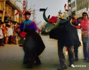 牛牛舞(川北民俗之牛牛灯舞)