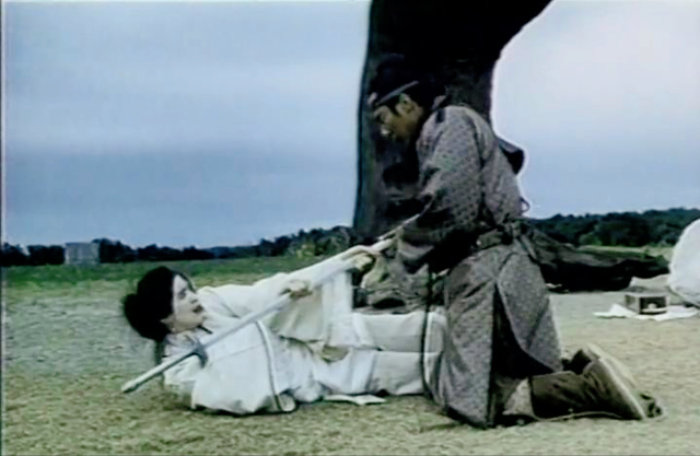 1990年，王祖贤与单立文上演大尺度对手戏，因太吓人被禁映