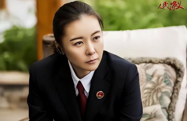 大佬也不敢招惹的3位女星，个个背景深厚，关晓彤根本不算什么