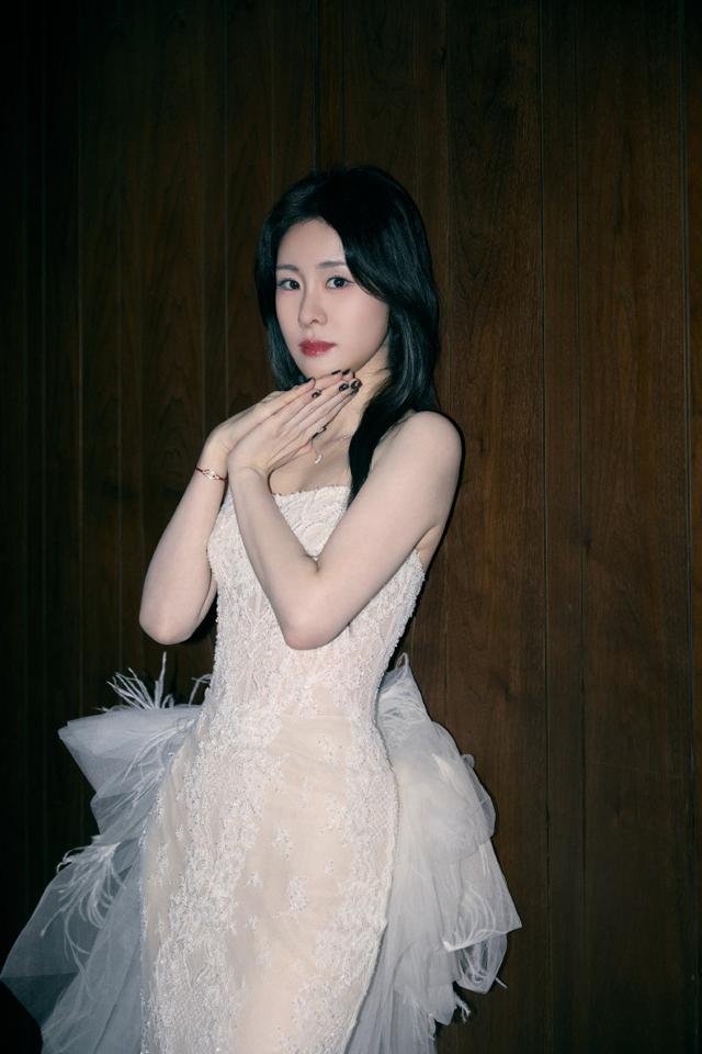 张碧晨女儿首次露面!才懂华晨宇张碧晨不结婚,是他们明智的选择