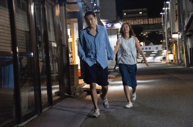 太敢拍了：日本大尺度电影《火口的两人》，从艺术中触动心灵。