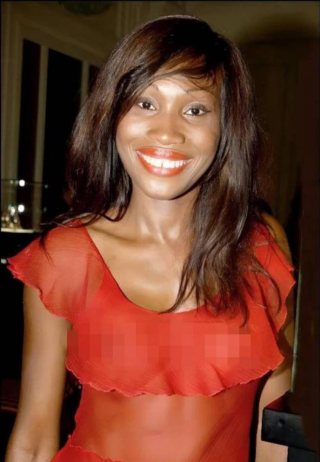 摩纳哥亲王重口味:爱上大嘴空姐,承认私生子,夏琳王妃被她打败