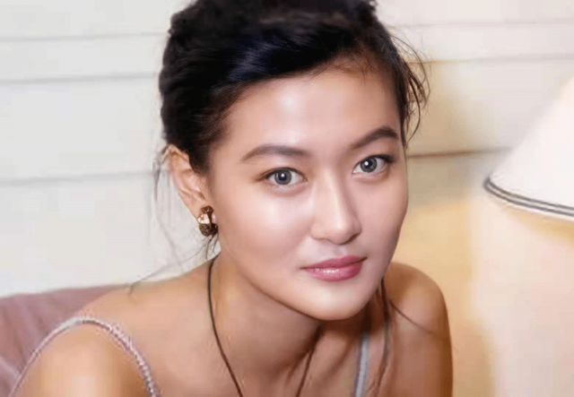 因聊斋艳谭走红 三年连拍11部三级片 现在的她过的怎样？