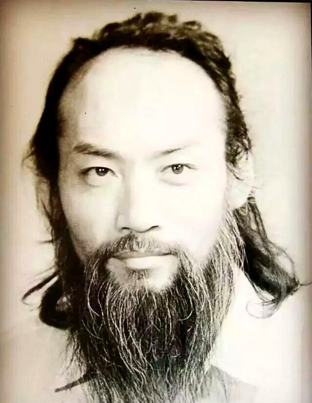 从起重工人到武打明星，《少林寺》演王仁则，《黄河大侠》饰大侠