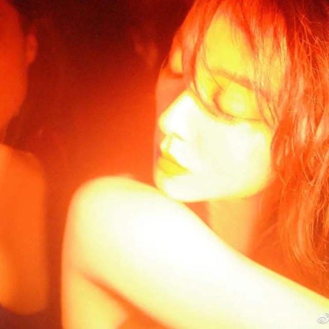 最会演野生美人的，齐溪算一位