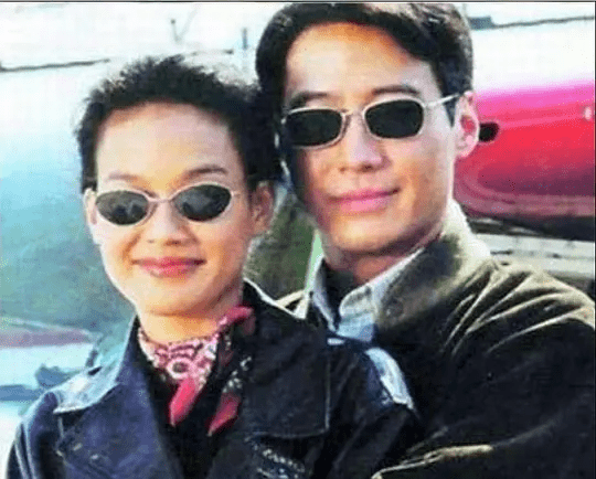 24年前这部经典，黎明遇到刚转型的舒淇，两人擦出了爱情的火花