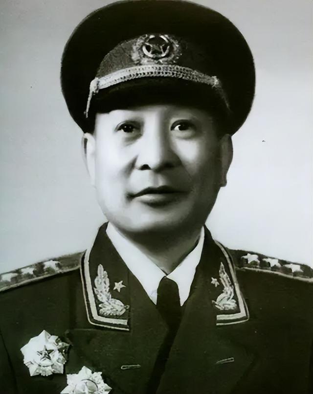 大佬也不敢招惹的3位女星，个个背景深厚，关晓彤根本不算什么