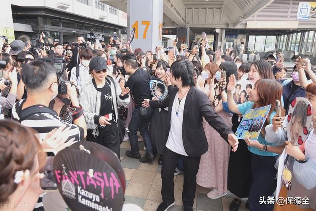 美国“去雄计划”，正在抽干亚洲男人血性，小白脸娘娘腔倍受追捧