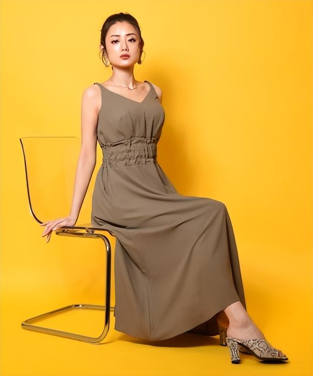 片山萌美:从模特到女演员,她的表演和公益事业倍受关注