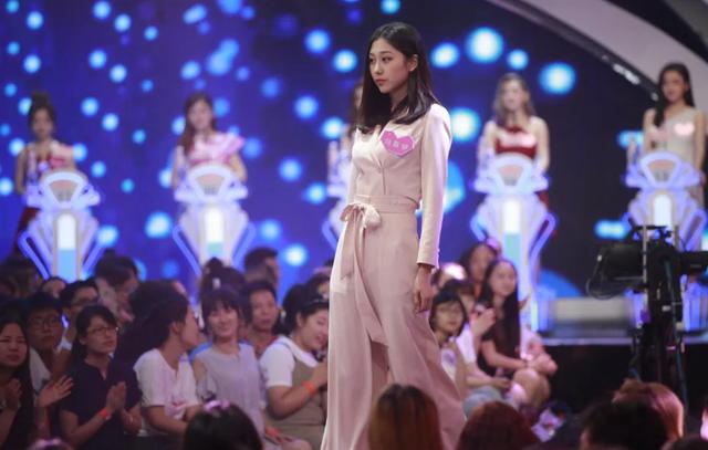 从主持一哥到彻底淡出，主持人孟非到底经历了什么？