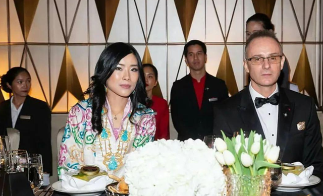 不丹老国王娶4个亲姐妹，个个肤白貌美丹凤眼，生下5颗耀眼明珠