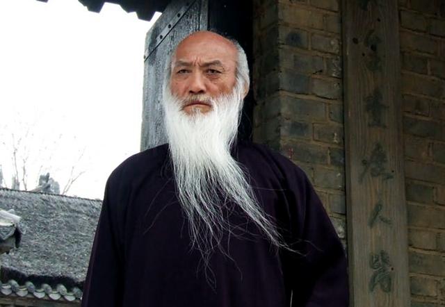 从起重工人到武打明星，《少林寺》演王仁则，《黄河大侠》饰大侠